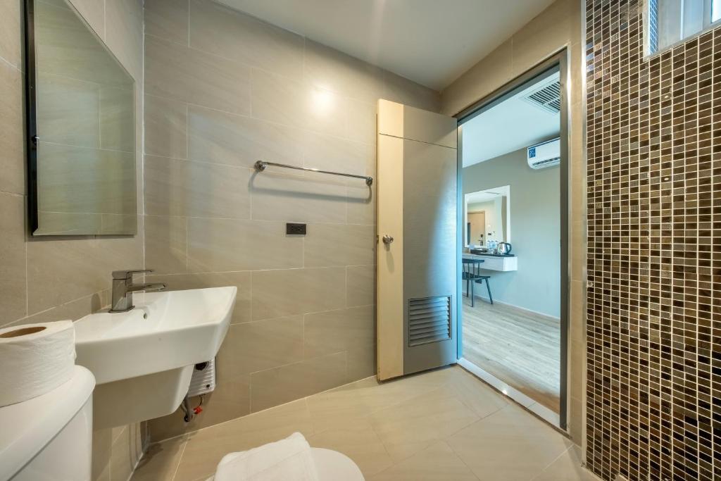 Ralph Poshtel Pratunam - Resim 33