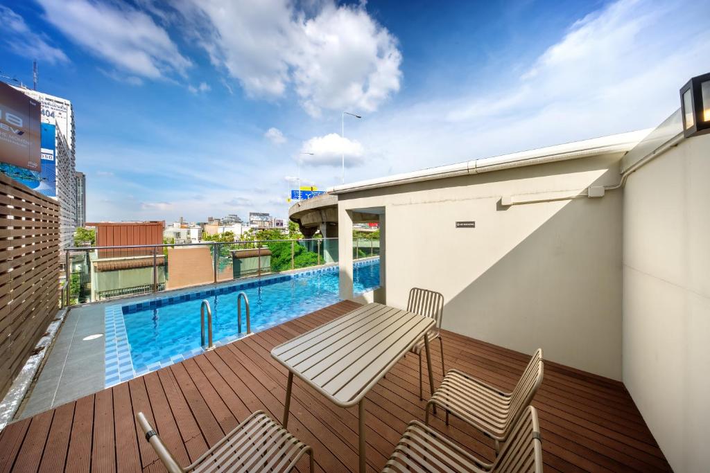 Ralph Poshtel Pratunam - Resim 9