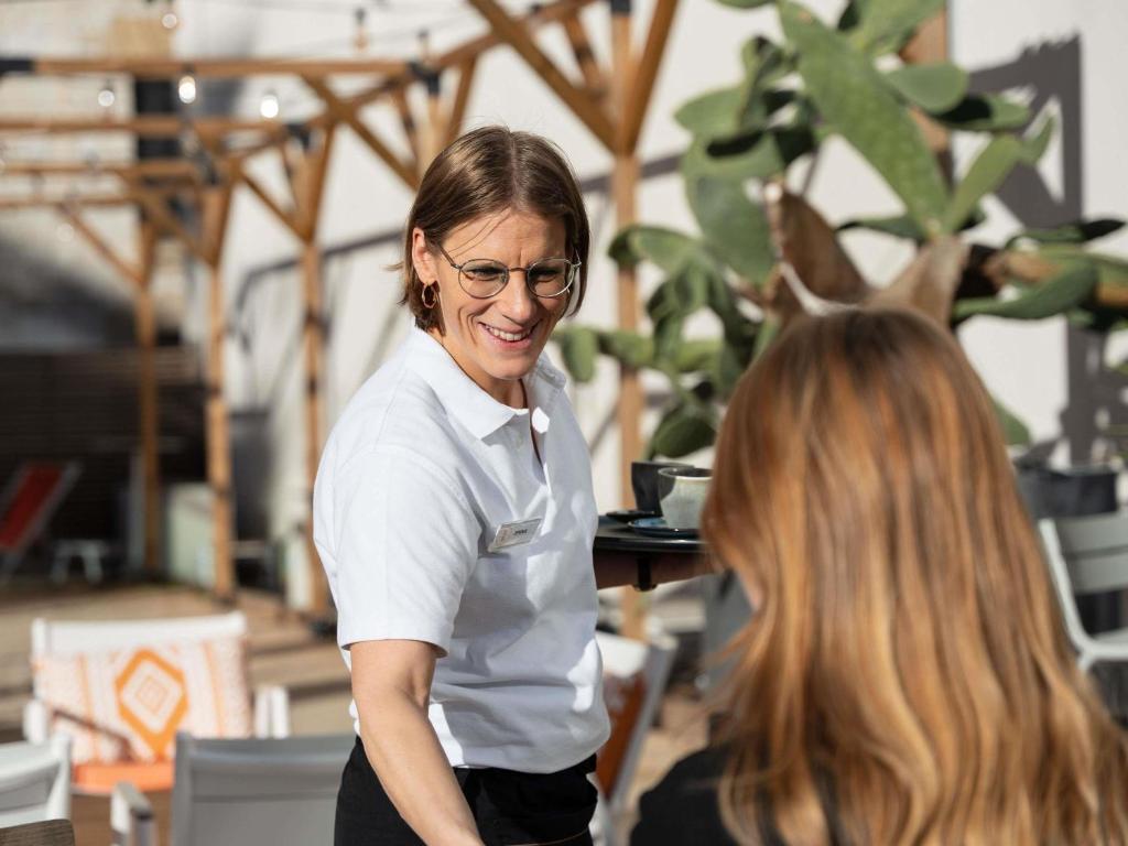 ibis Marseille Centre Euromed - Resim 41