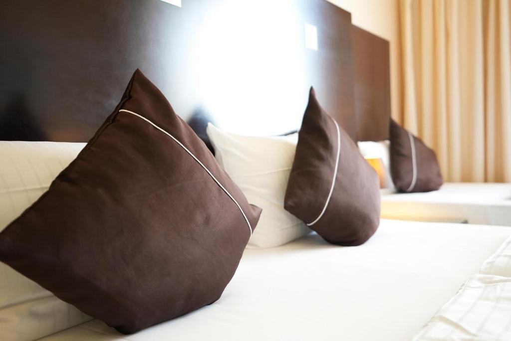 Hotel Lumière an der Messe - Resim 8