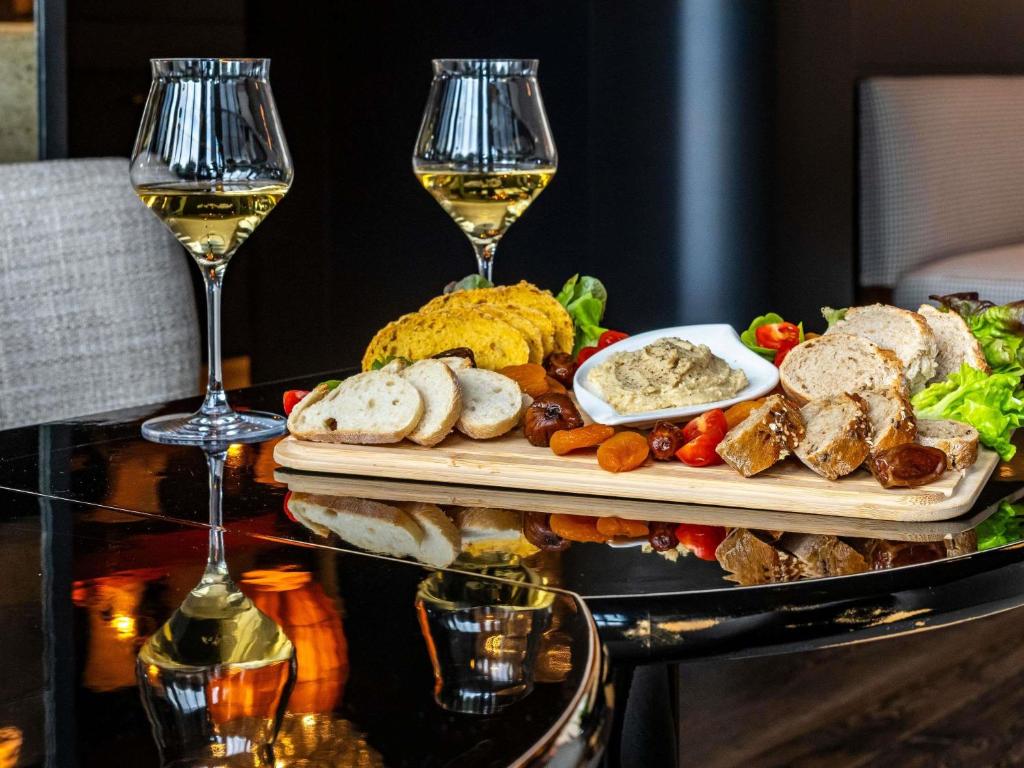 Novotel Suites Reims Centre - Resim 36