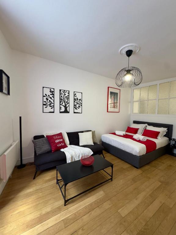 Pigalle Square - Modern apartment steps away from Moulin Rouge