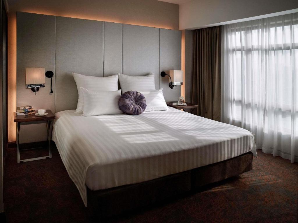 Suite Executive Với Giường Cỡ King, Phòng Khách Và Quyền Sử Dụng Executive Lounge
