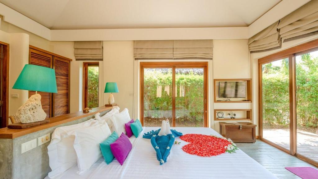 Sea Dance Resort - 12