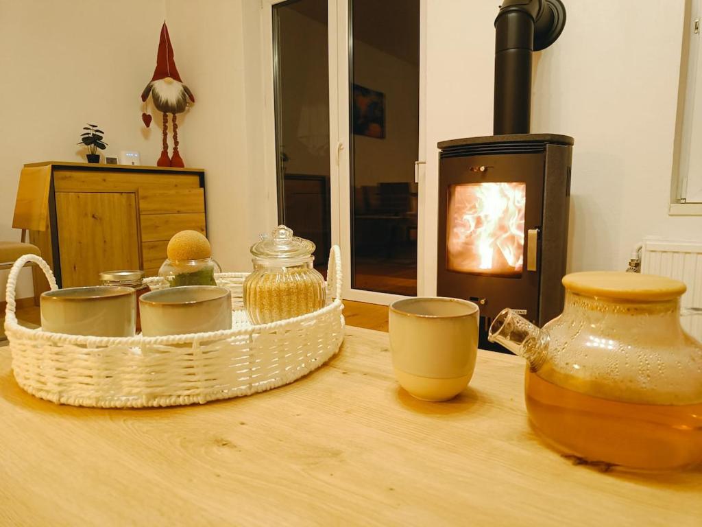 Φωτογραφία από το άλμπουμ του Gemütliches Haus mit Schwedenofen im Wienerwald σε Neulengbach