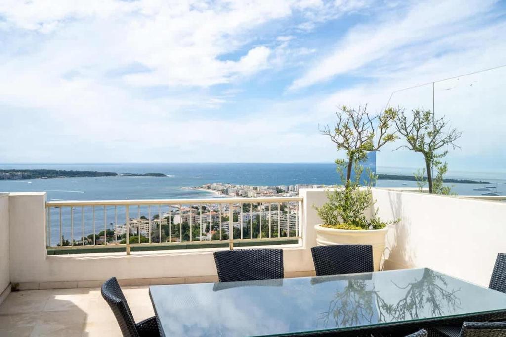 Duplex Luxueux avec vue mer