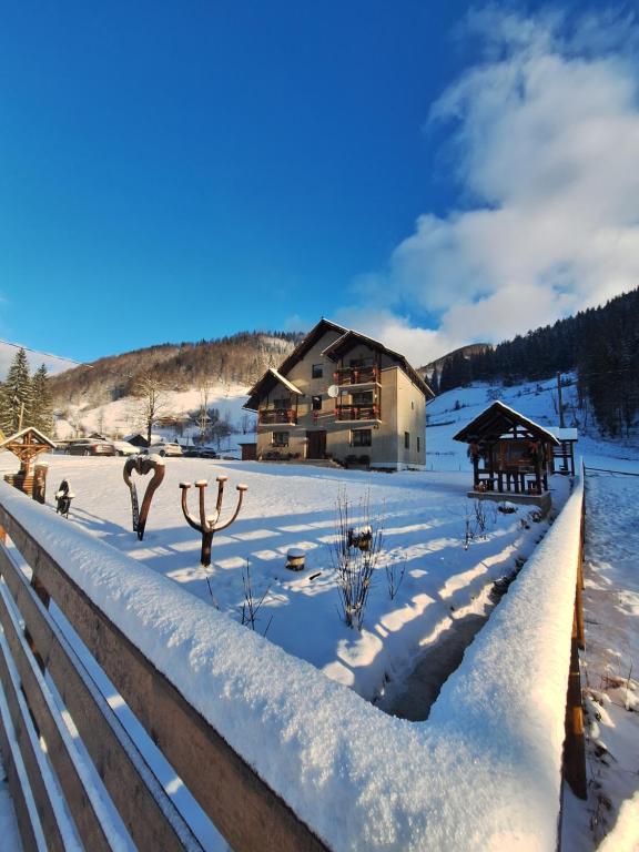 Γενική θέα στο βουνό ή θέα στο βουνό από  αυτός ο ξενώνας