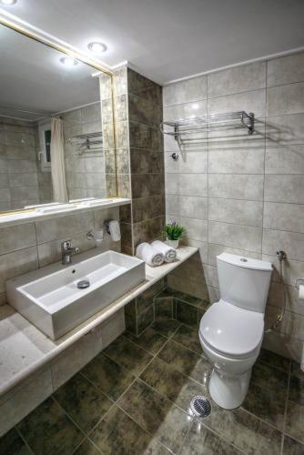 Hotel Padelidaki - 1