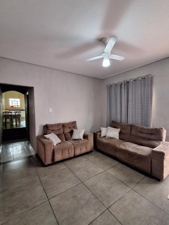 Ruang duduk di Casa Ferreira Localizada a 400 metros da Basílica