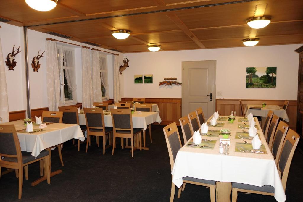Restaurace v ubytování Gasthof Löwen
