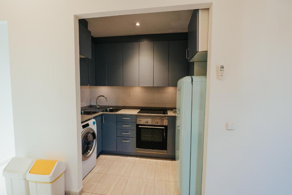 Ramblas Apartments - 18