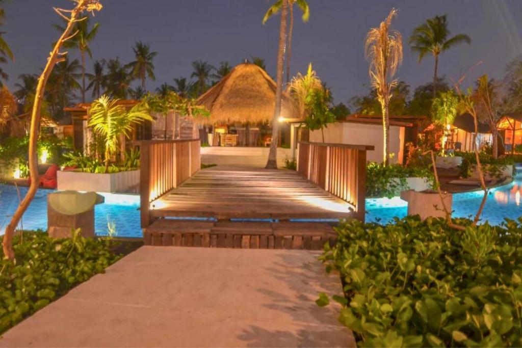 Πισίνα στο ή κοντά στο Verona Landscape 3 BR Side By Side ZN334