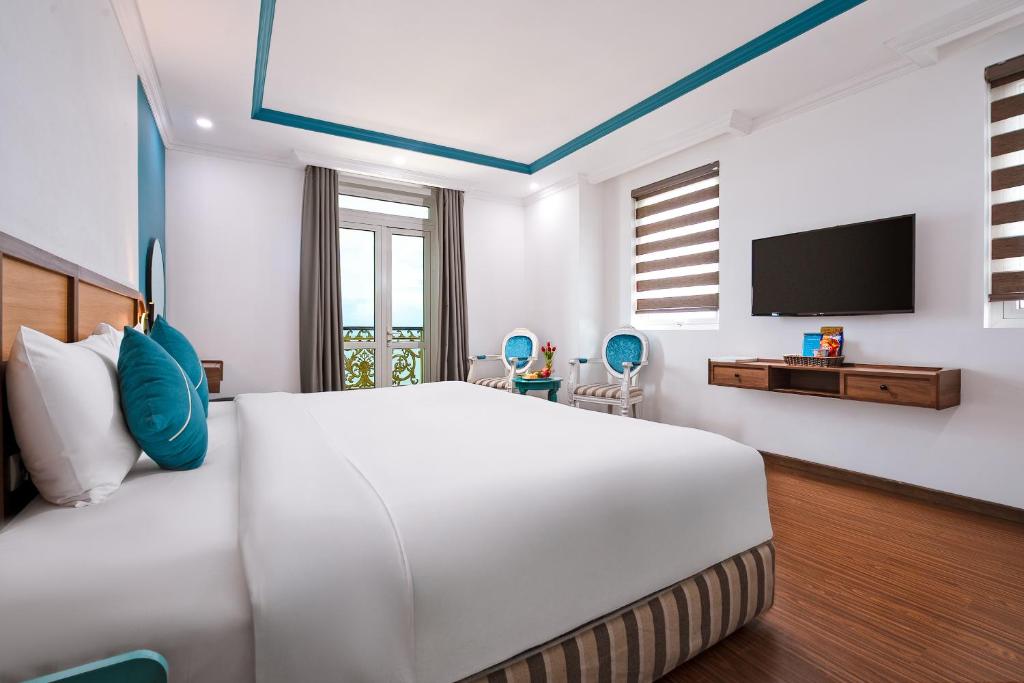 Suite Giường Đôi Hướng Đại Dương Có Ban Công