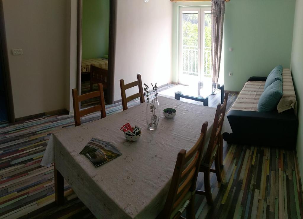 Fotografie z fotogalerie ubytování Apartments Sadina v destinaci Skradin