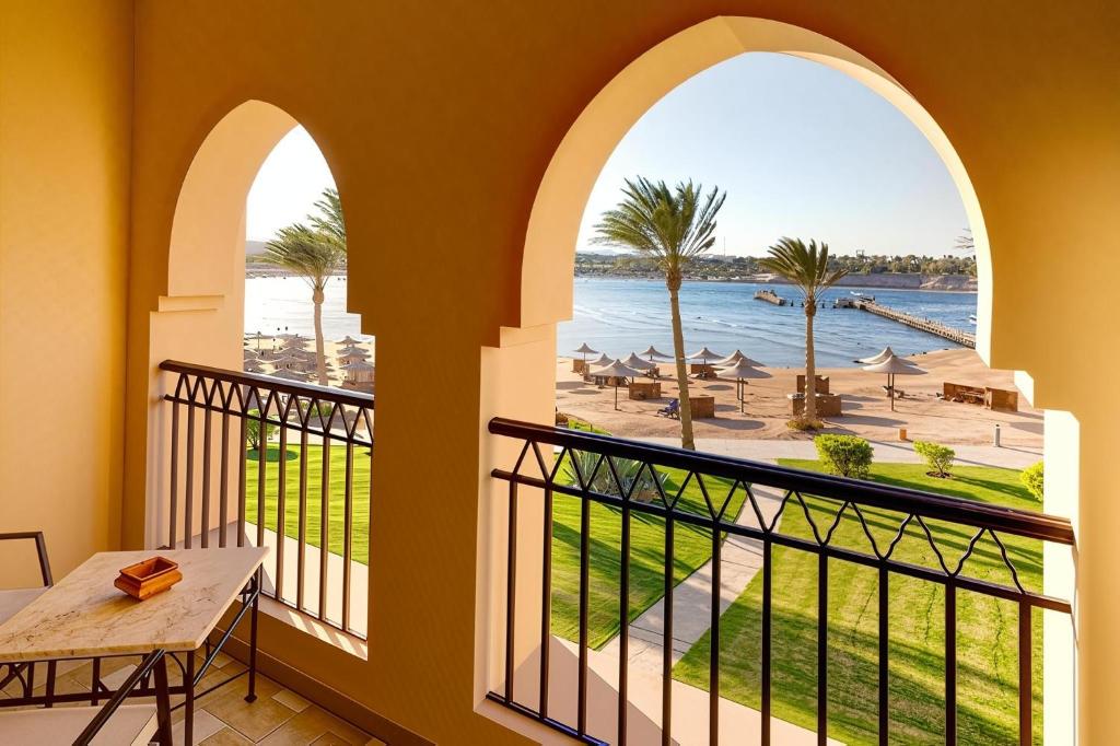 JAZ Lamaya Resort - 6