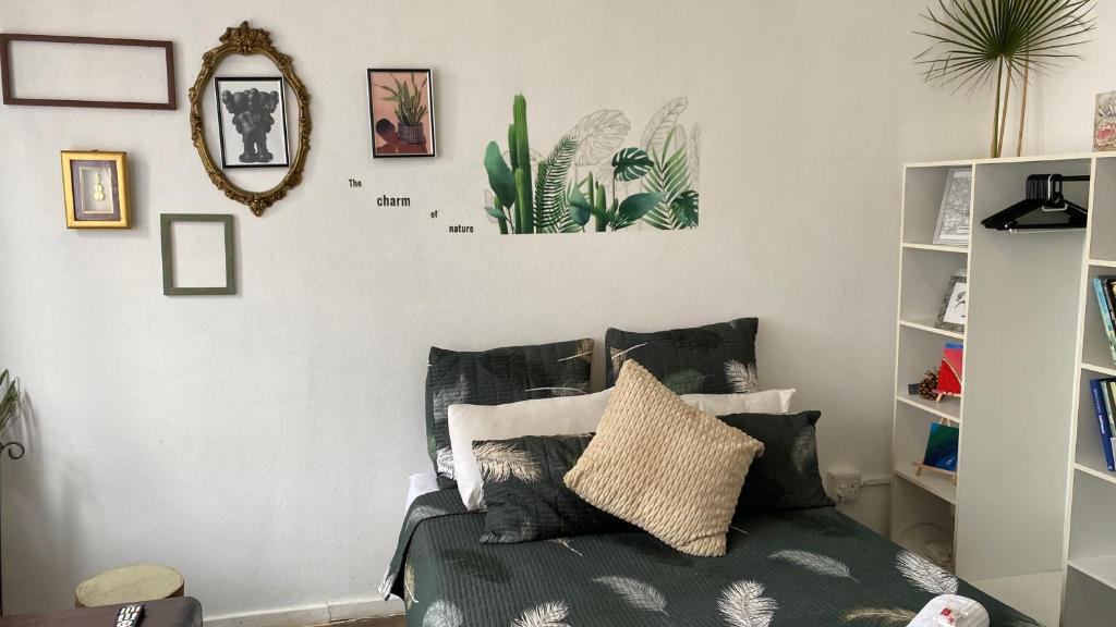 Posezení v ubytování Hidden gem for creatives in maboneg