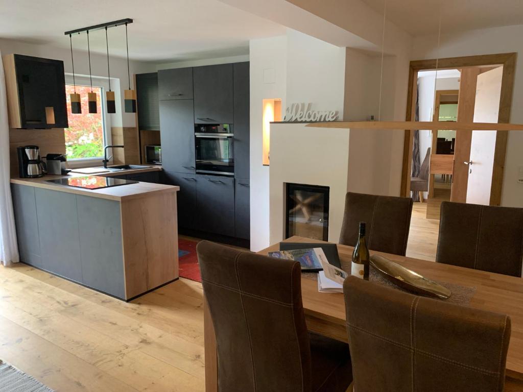 Кухня или мини-кухня в Haus Cäcilia
