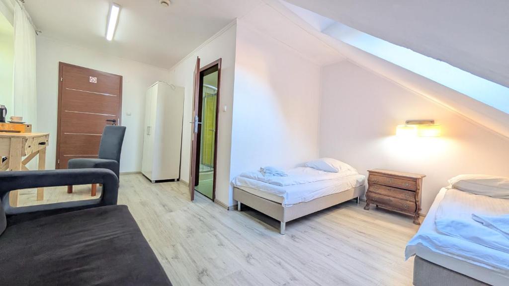 Rezydencja Dwór Górny - Chambre Lits Jumeaux Standard Avec Canapé