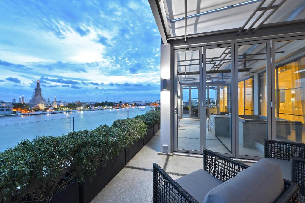 Riva Arun Bangkok - Resim 24