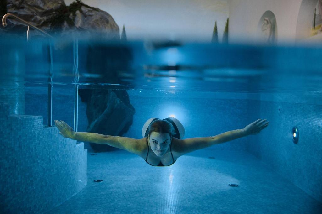 Επισκέπτες που μένουν στο Dolomites Wellness Hotel Savoy