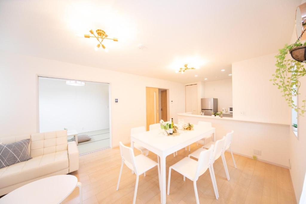 Kuchyň nebo kuchyňský kout v ubytování Kuwana - House - Vacation STAY 80080v