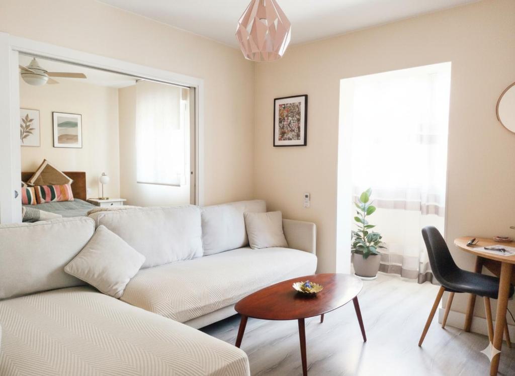 Apartamento acogedor equipado y metro a un paso