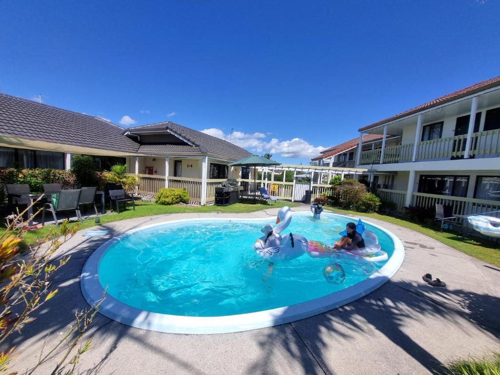 Summit Motor Lodge - Resim 4