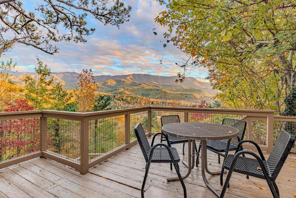 Un paisaje natural cerca del chalet de montaña