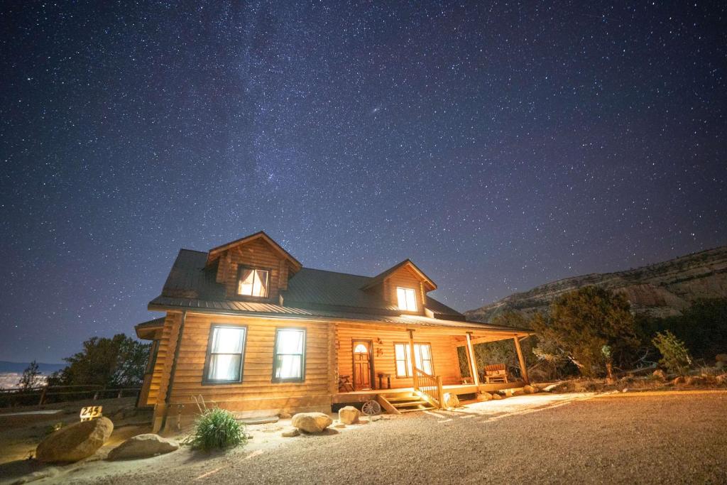 Το κτήριο όπου στεγάζεται  η παραθεριστική κατοικία