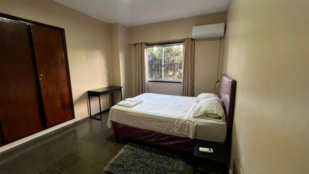 Amplio y cómodo apartamento con bella vista en pleno centro