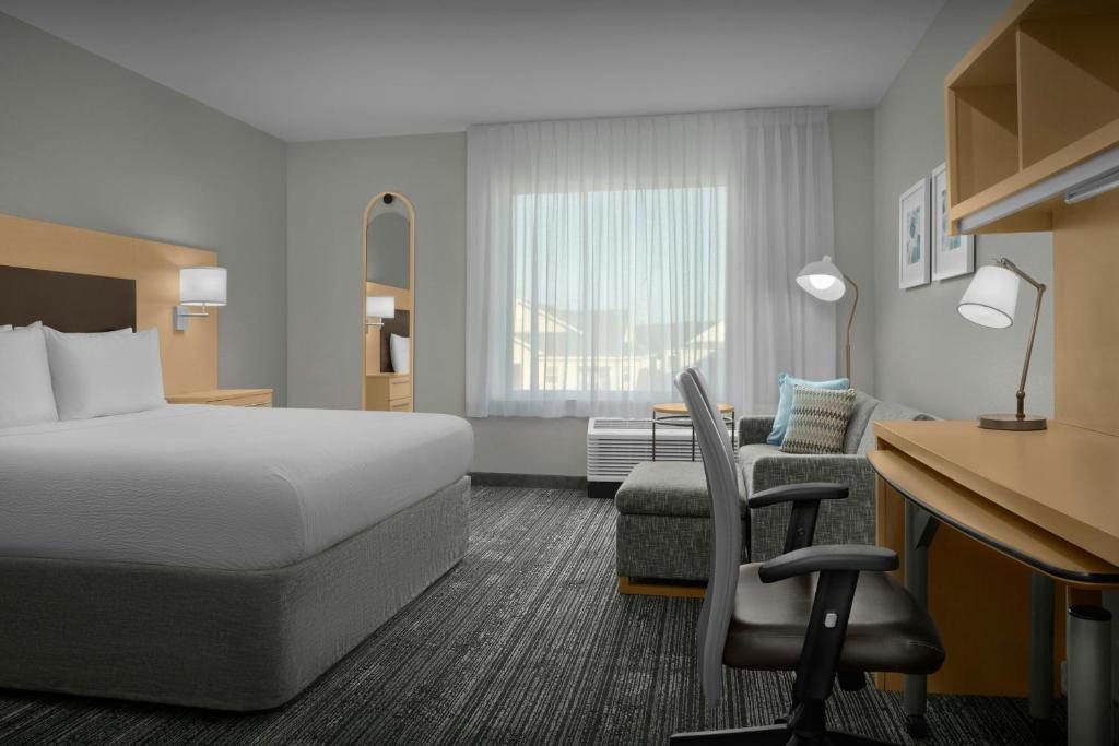 Postel nebo postele na pokoji v ubytování TownePlace Suites by Marriott Corpus Christi Portland
