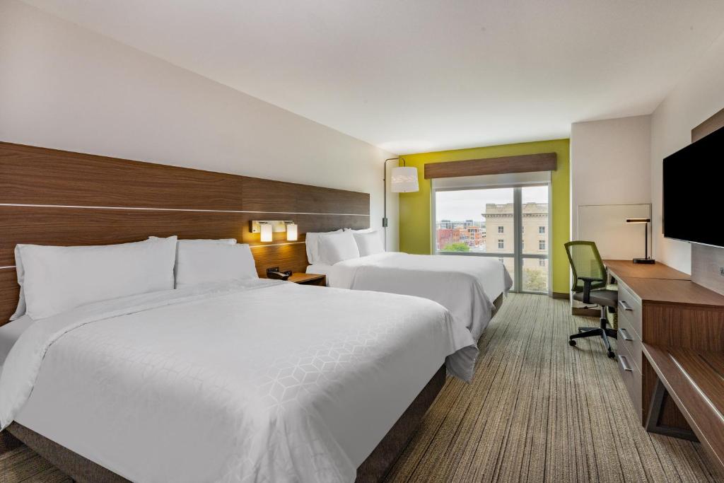 Holiday Inn Express & Suites - Lincoln Downtown by IHG photo