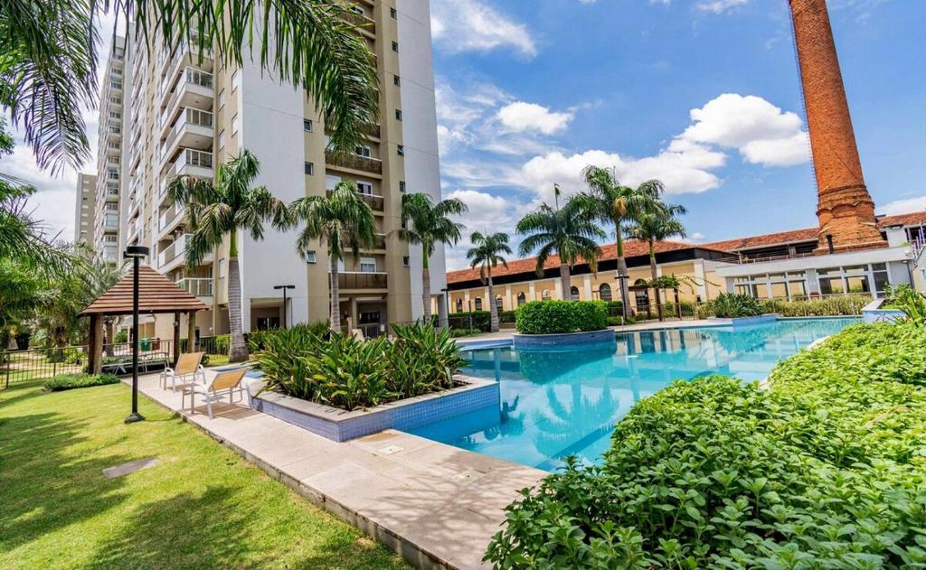 Πισίνα στο ή κοντά στο Incrível apto com infra de Clube no 4 Distrito!