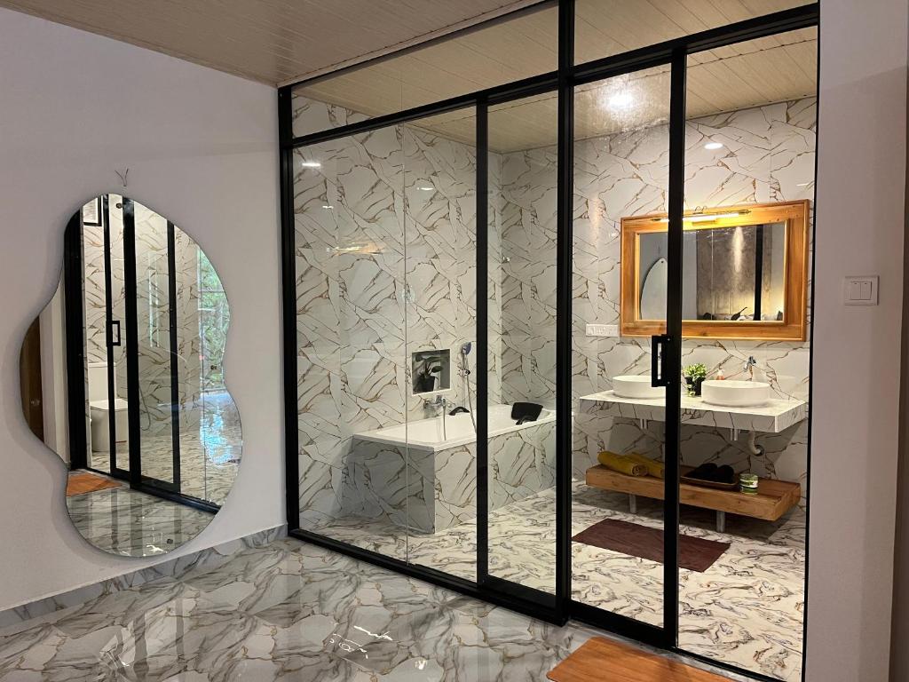 Ένα μπάνιο στο The Bliss Ella