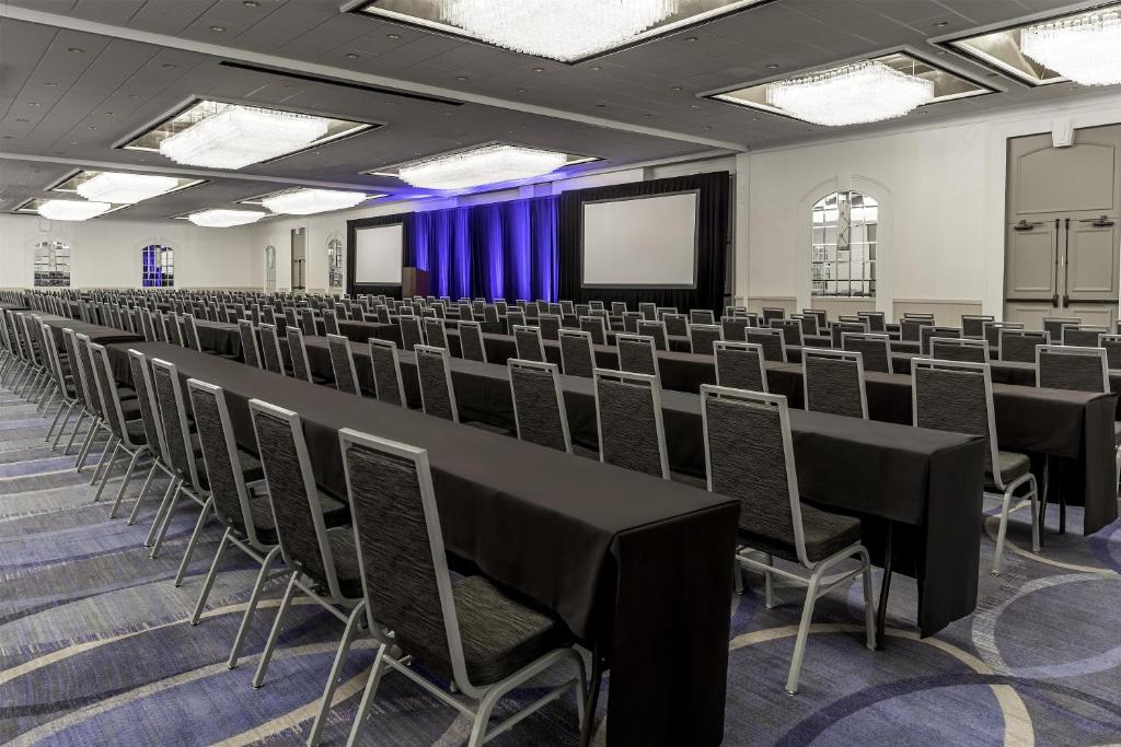 Hyatt Regency Tulsa Downtown photo