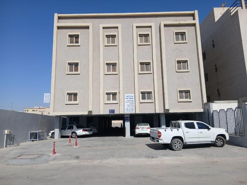 Το κτήριο όπου στεγάζεται  το ξενοδοχείο διαμερισμάτων