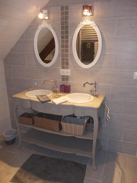Koupelna v ubytování B&B Haras de la Cour Fleury