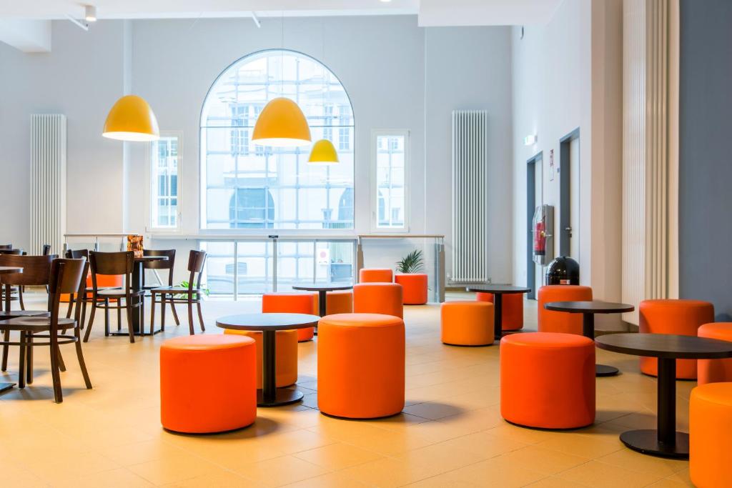Posezení v ubytování a&o Salzburg Hauptbahnhof
