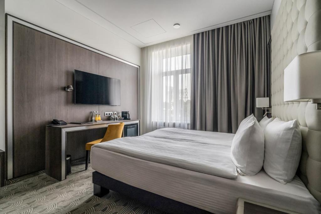 Congress Hotel - Junior Suite