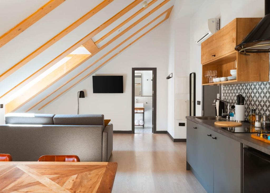 
One-Bedroom with Sofa Bed
