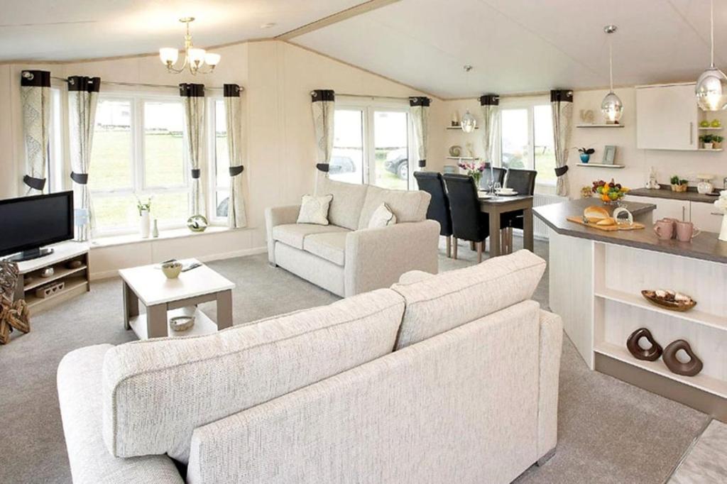 Mersea Island by Away Resorts - 