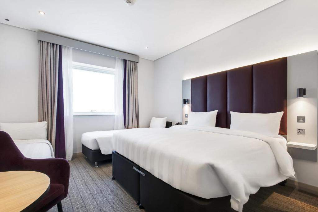 Premier Inn Dubai International Airport - 