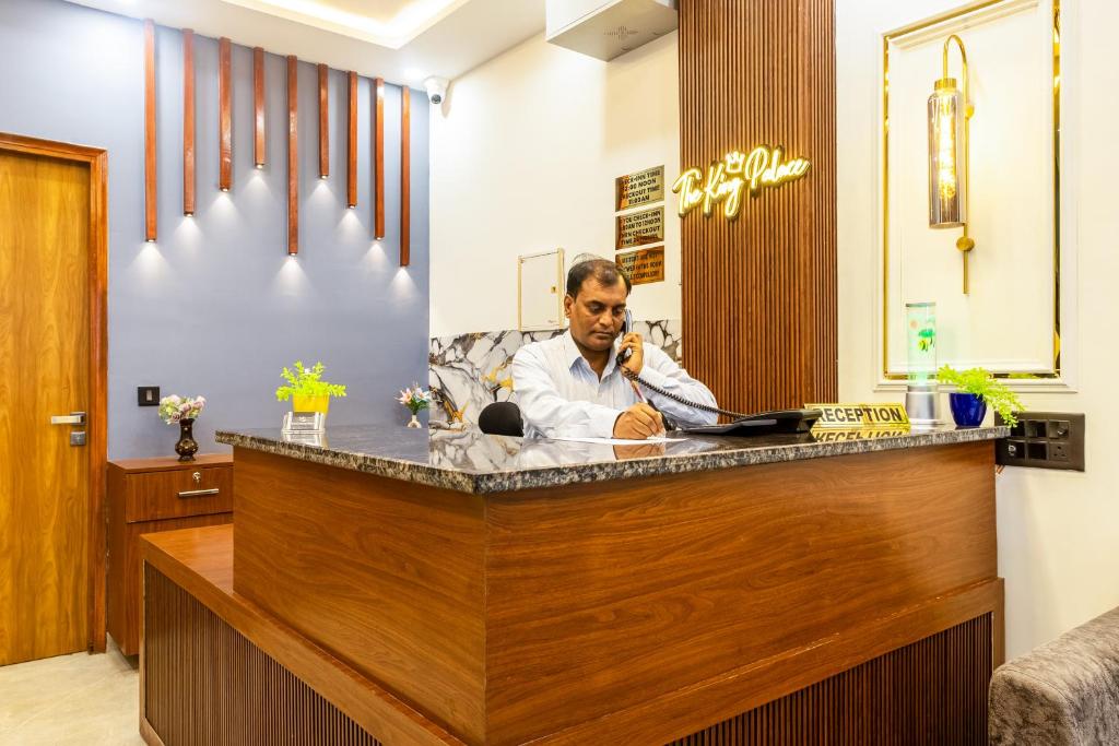 Imagem da galeria de Hotel The King Palace em Nova Deli