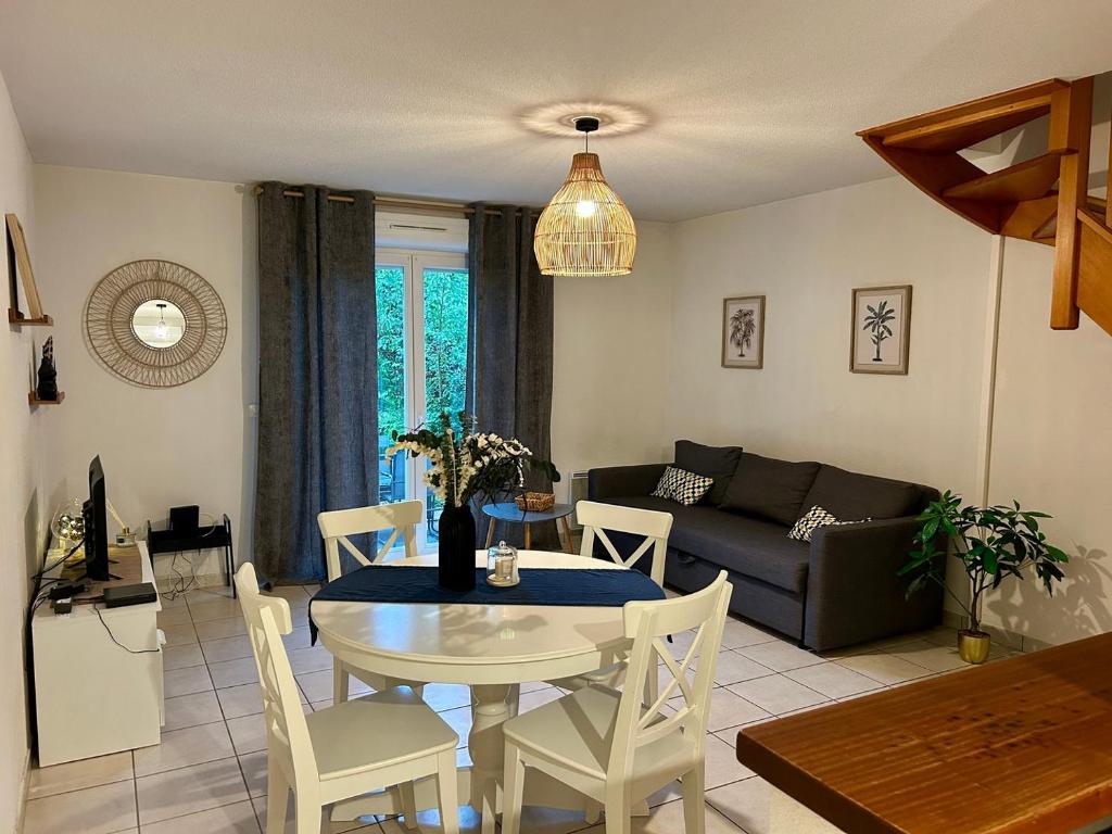 Posezení v ubytování Le Patis