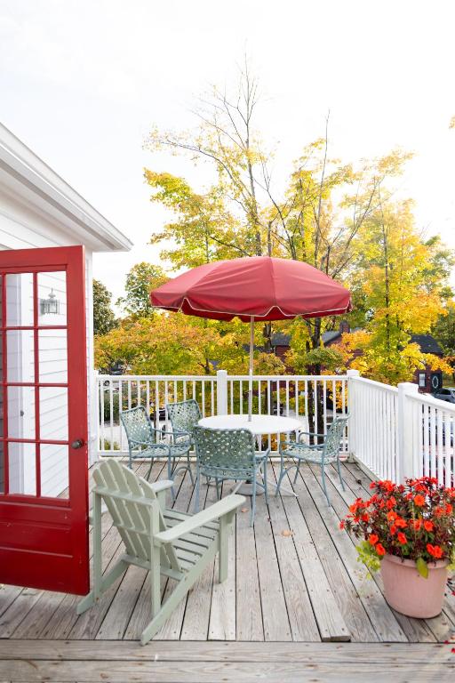 The Red Lion Inn photo
