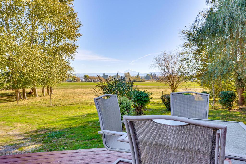 Zahrada ubytování Hike, Ski, Fish and Bike Bellingham All-Season Base