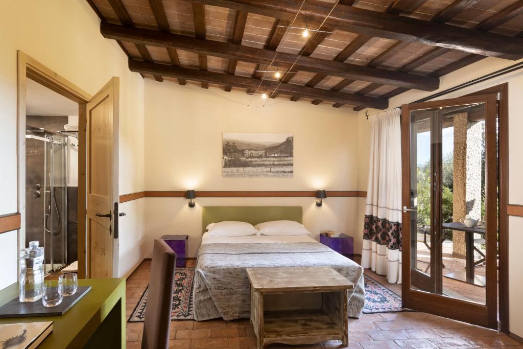 Janas Country Resort - Double Room With Extra Bed