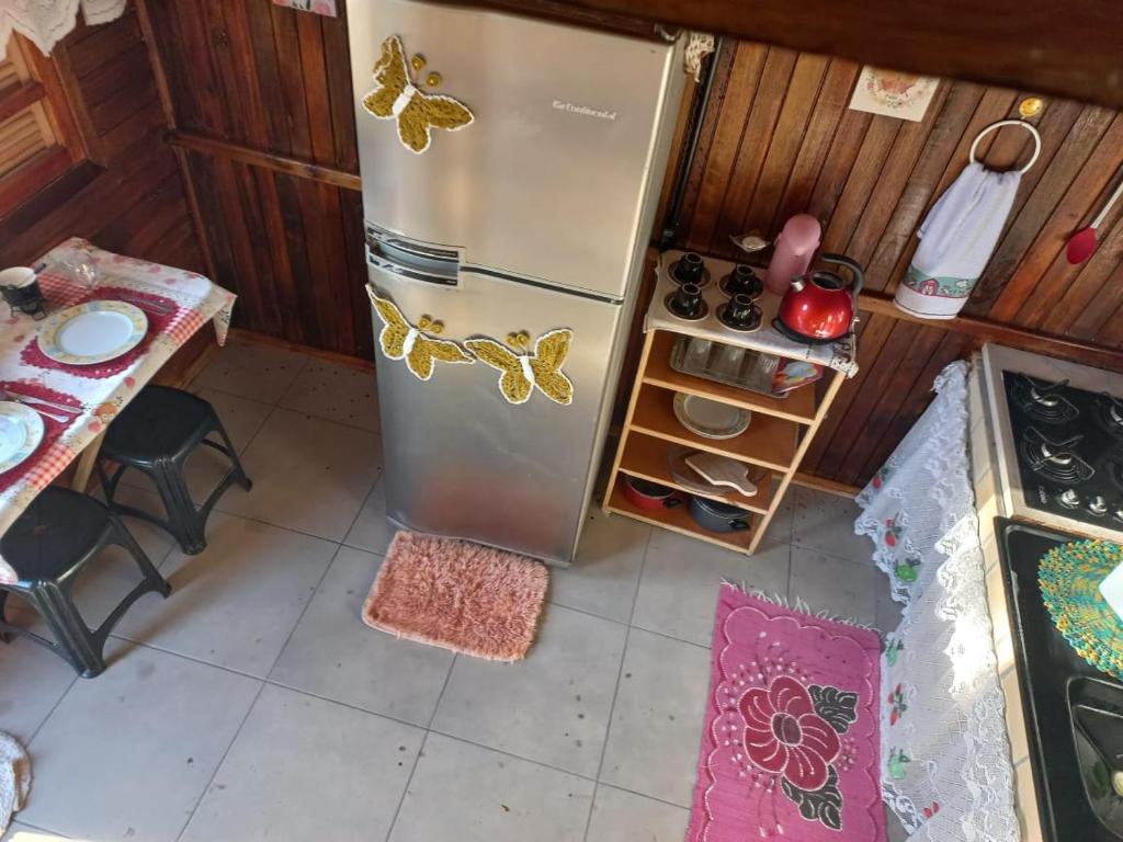 Η κουζίνα ή μικρή κουζίνα στο Chalé Campo Verde