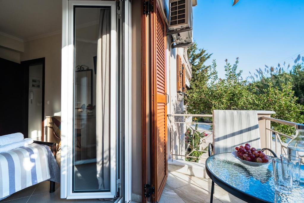 Emily Apartments - 13