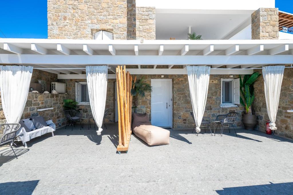 Mykonos Double Luxury Mini Suites-With External Hot spa Adults only - 12